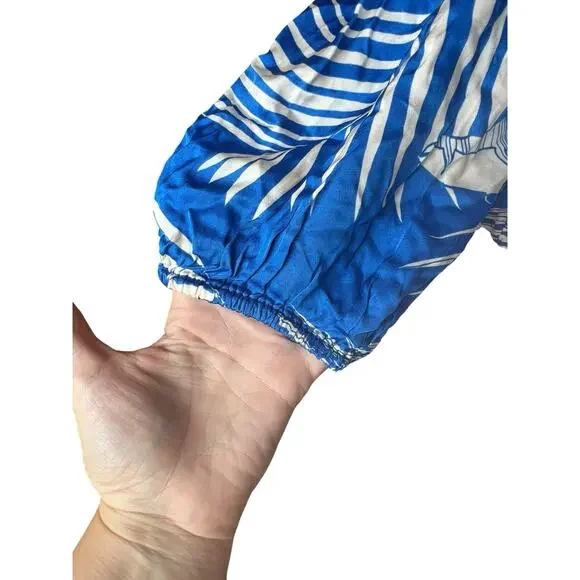 Guess Tamara Top Baja Palm Print Blue Half Sleeve Size Medium NEW With Tags - Picture 5 of 13